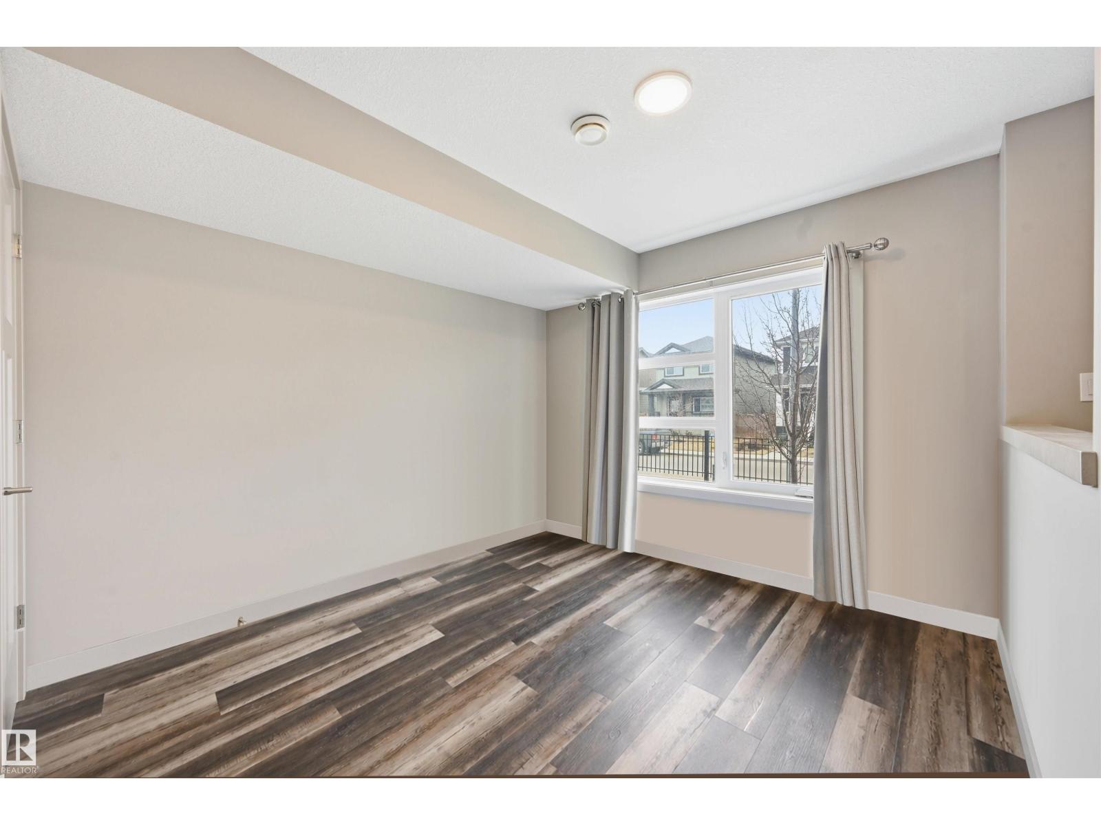 #5 17635 58 ST NW NW