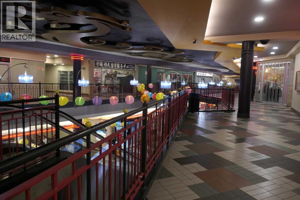 235, 328 Centre Street SE