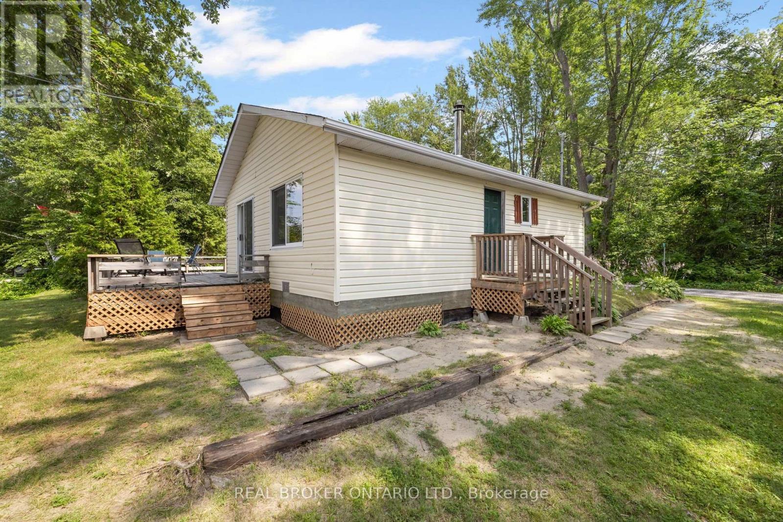 351 LEAVOY LANE