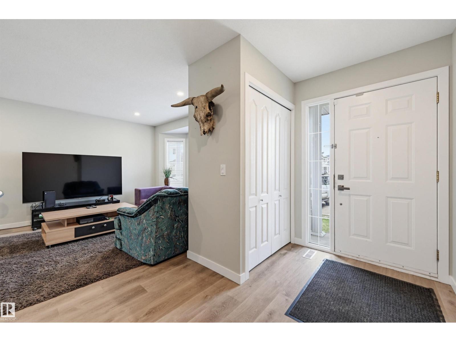 #11 3380 28A AV NW NW