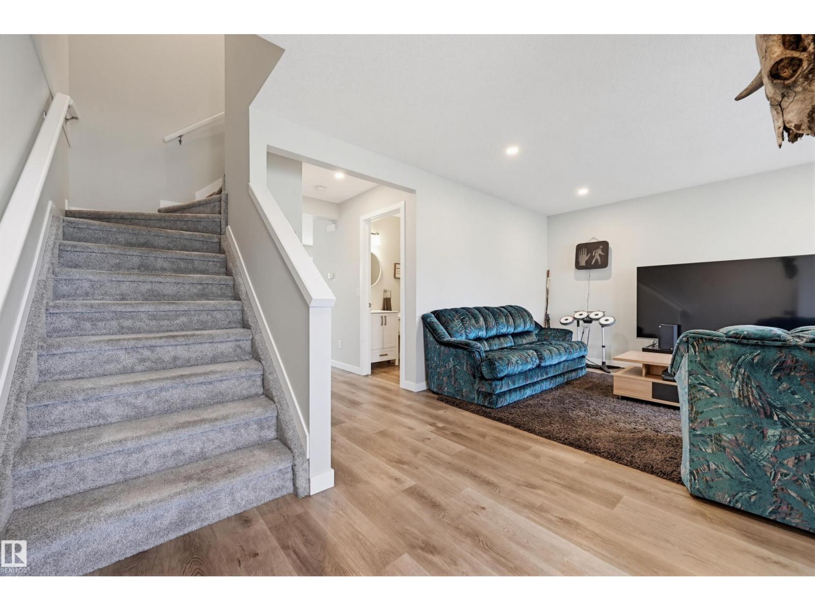 #11 3380 28A AV NW NW