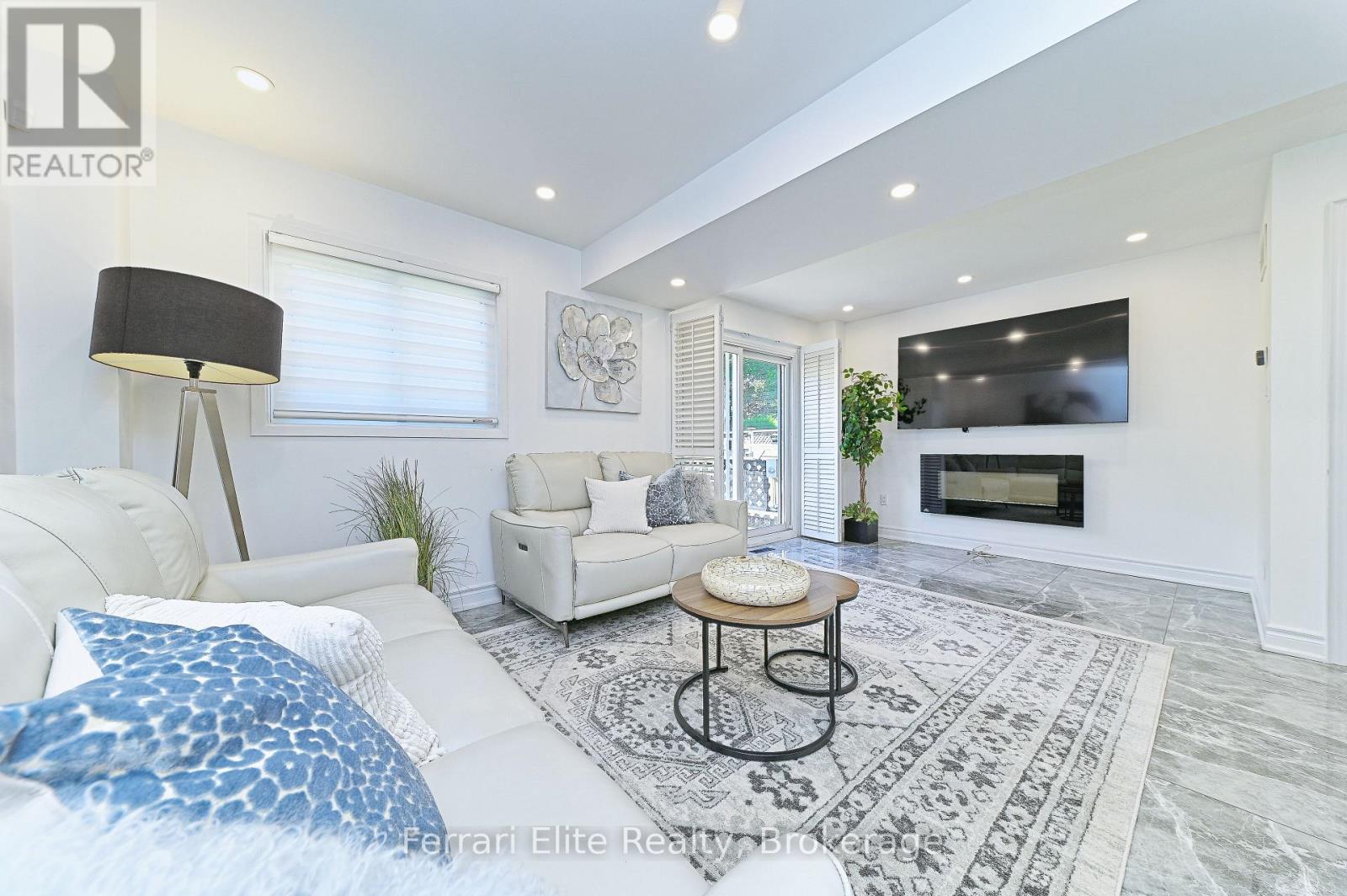 53 BELVEDERE CRESCENT