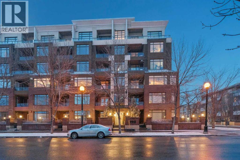 232, 990 Centre Avenue NE