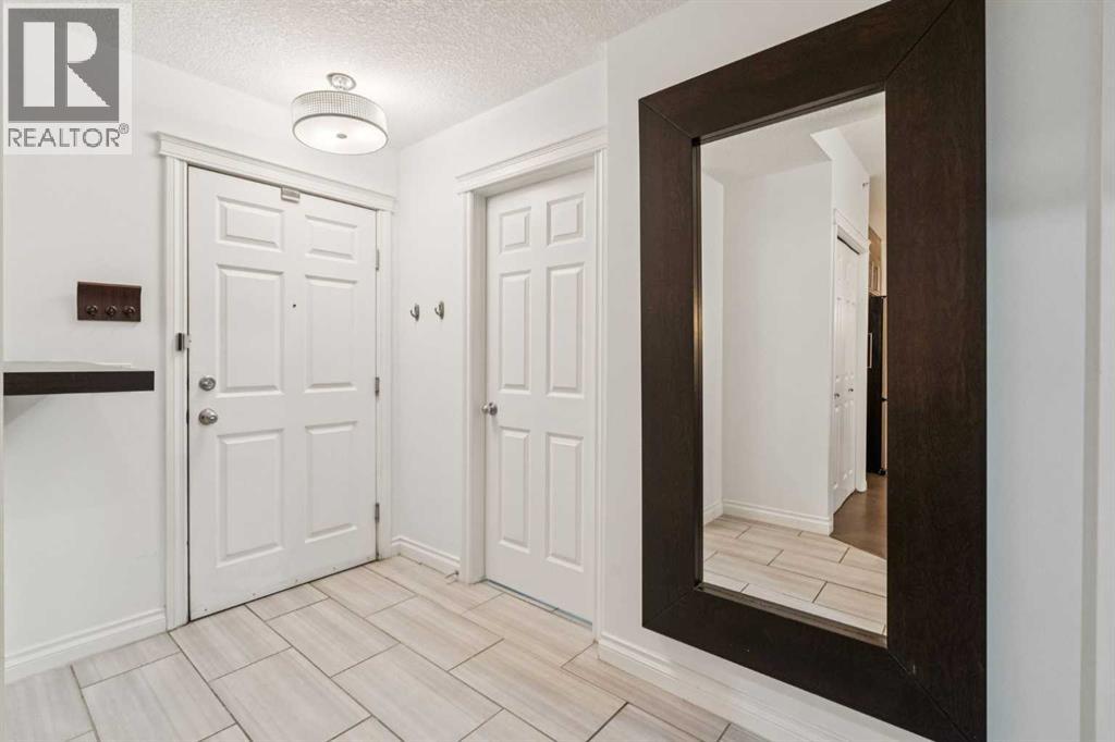 232, 990 Centre Avenue NE