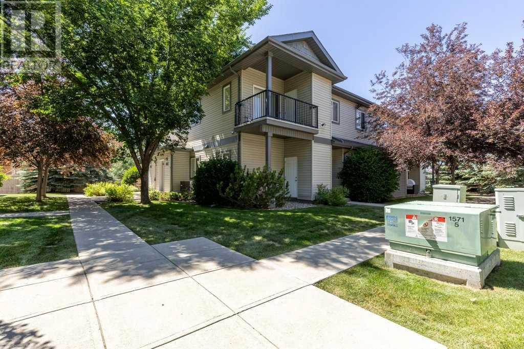 6, 125 Silkstone Road W
