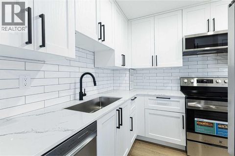 39, 116 Silver Crest Drive NW Calgary AB T3B2Y8