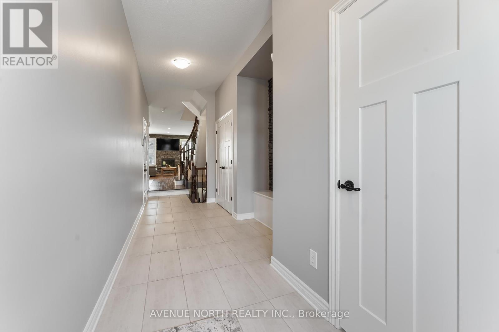 1140 BECKETT CRESCENT