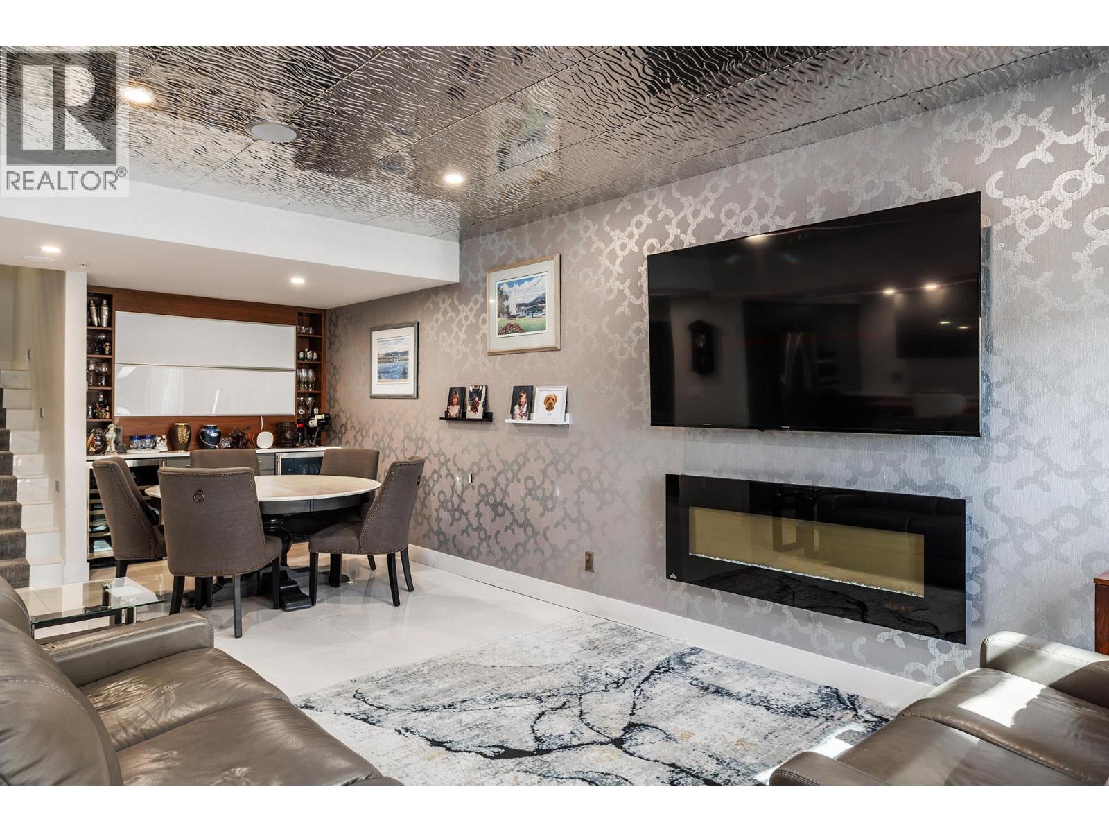 1156 Sunset Drive Unit# 113