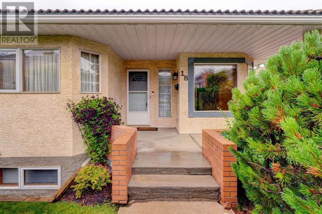 18 Richelieu Court SW