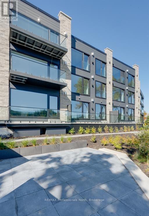 205 - 32 BRUNEL ROAD