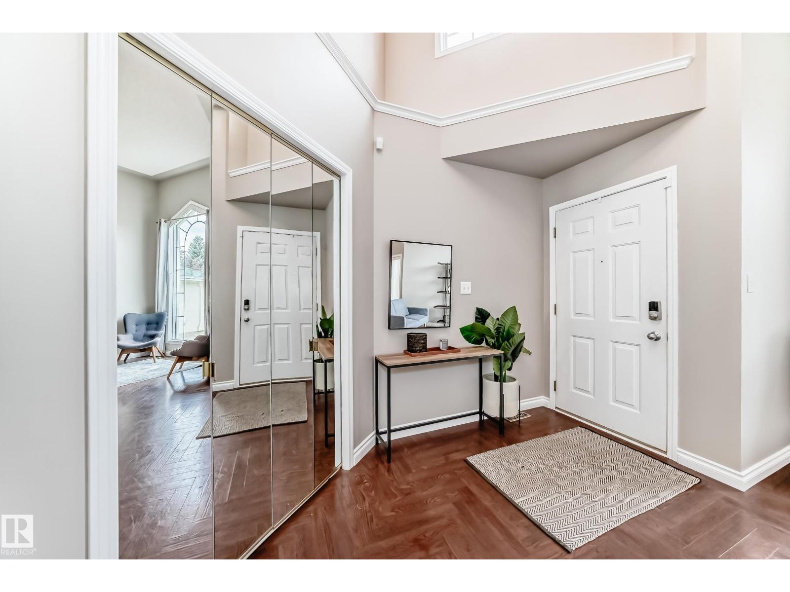 907 115 ST NW