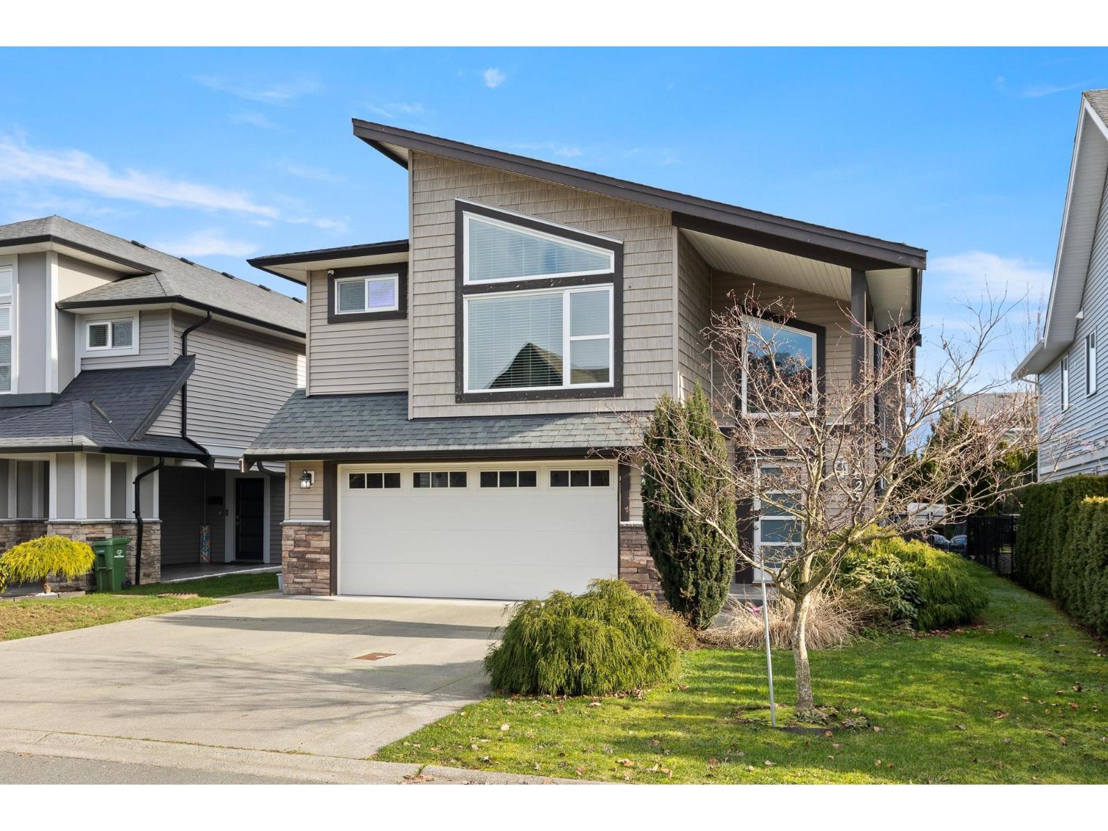 10250 MANOR DRIVE|Fairfield Island