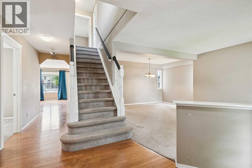 36 Valley Stream Close NW