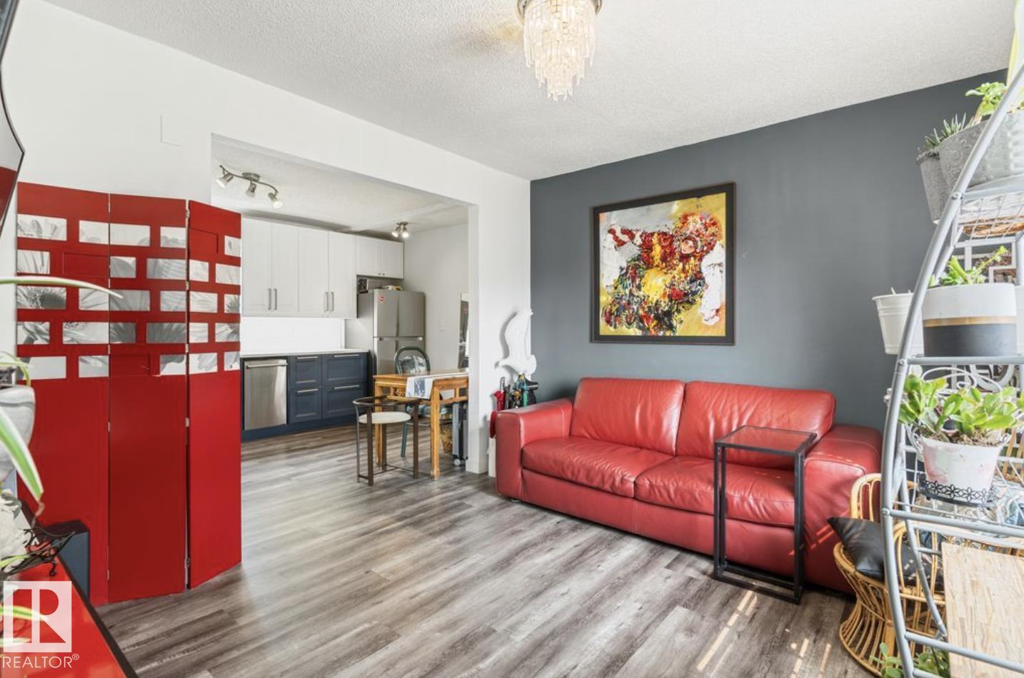 12150 47 ST NW