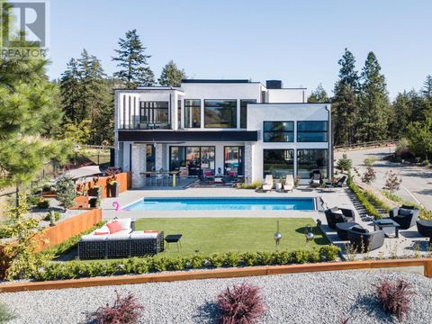 722 Highpointe Place Kelowna BC V1V2Y3