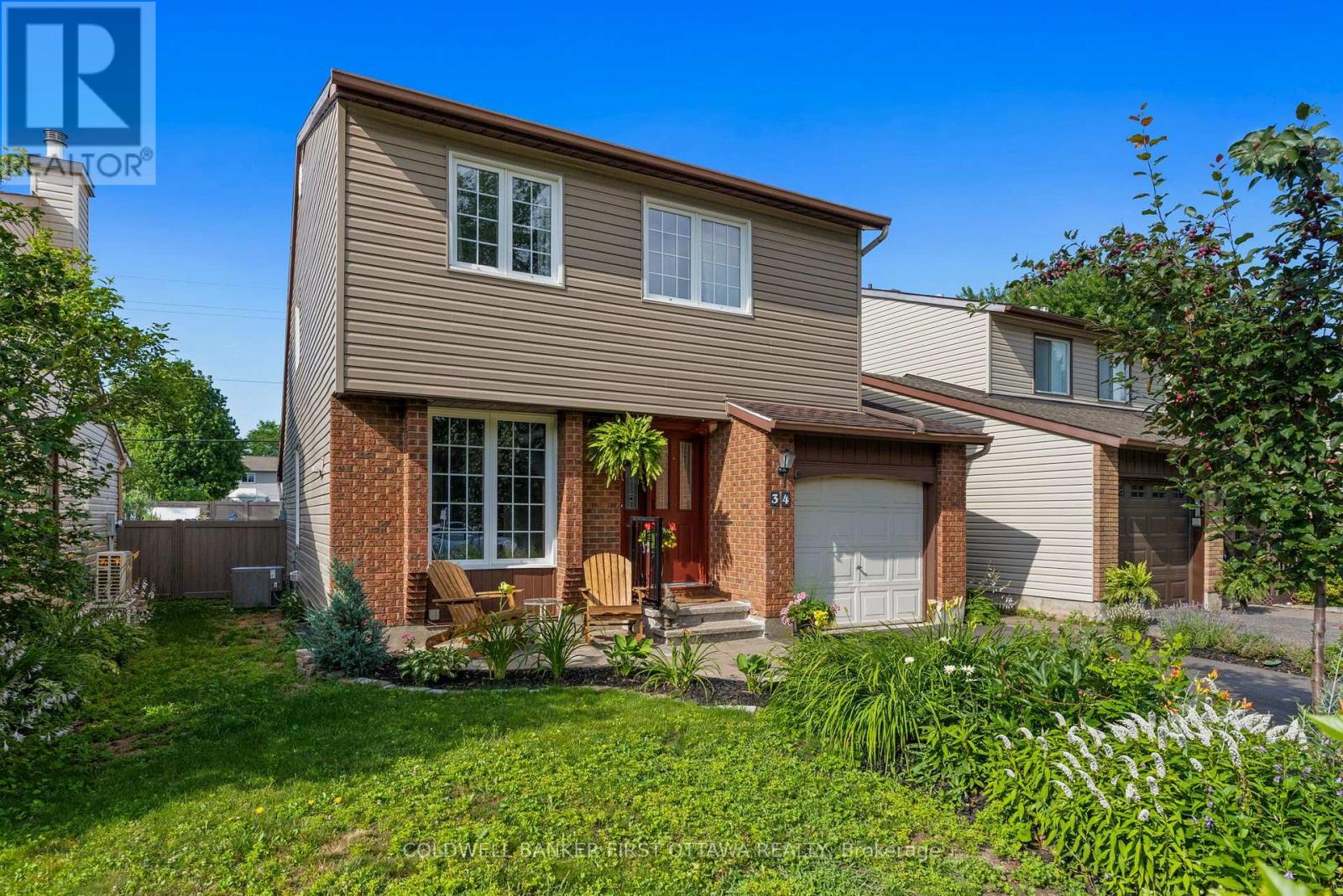 Photo 1 of 40 — 34 MELVILLE DRIVE, Ottawa, ON K2J2E9