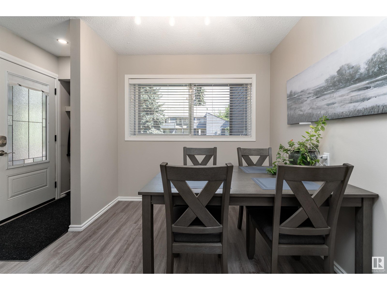 #114 81 GRANDIN RD
