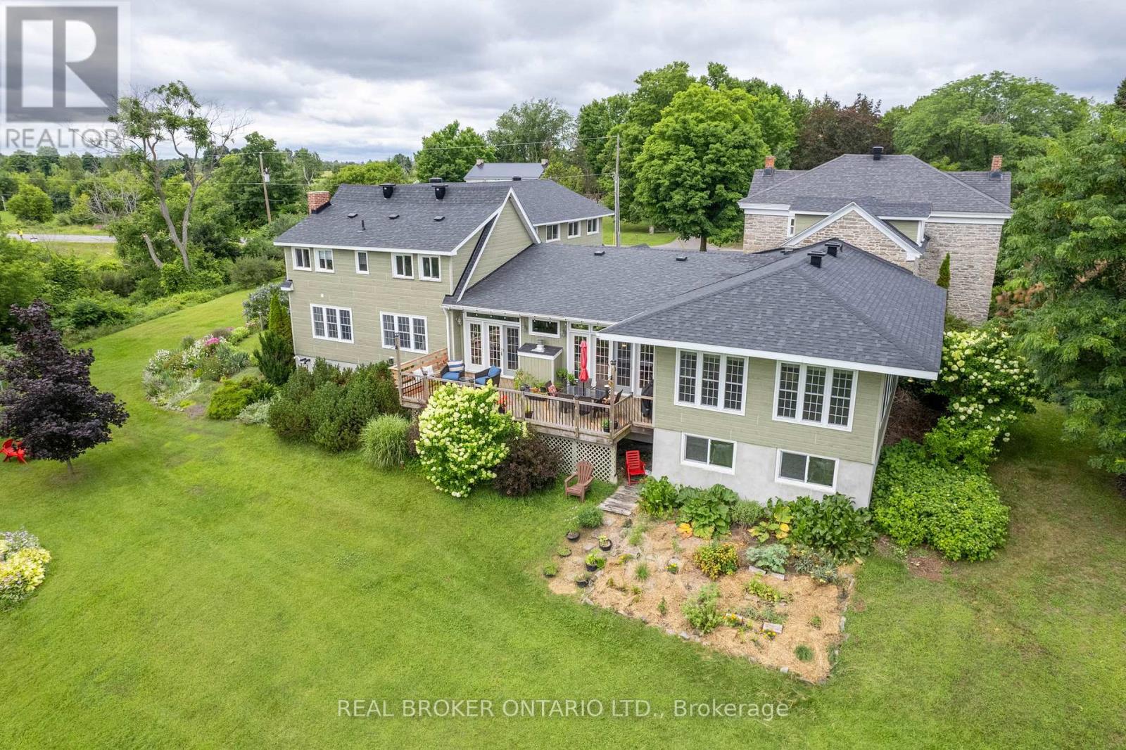 2486 COUNTY RD 18 CONCESSION