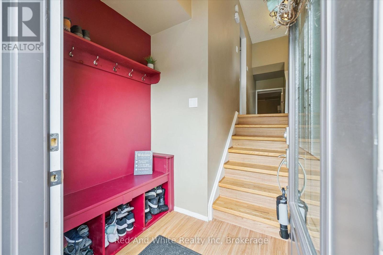24 BYTON LANE