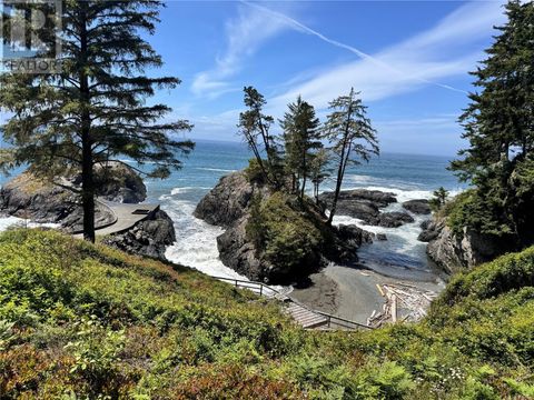 1188 Silver Spray Dr Sooke BC V9Z1L8