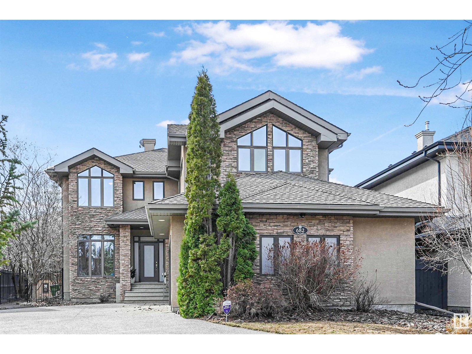 682 TODD LD NW