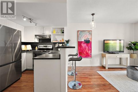 707 930 Yates St Victoria BC V8V4Z2