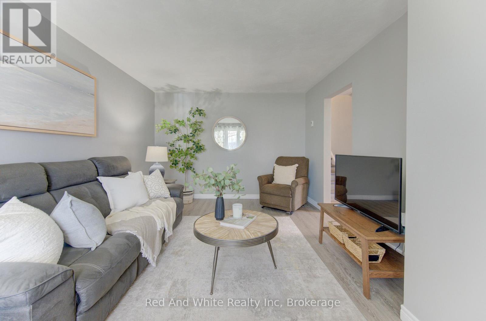 100 JOHANNA DRIVE