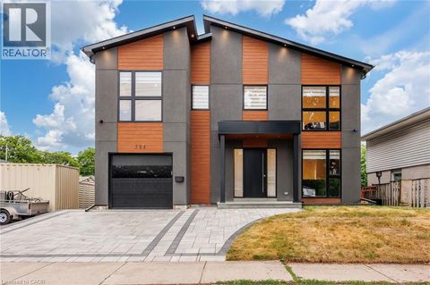 584 WALKERS Line Burlington ON L7N2E5