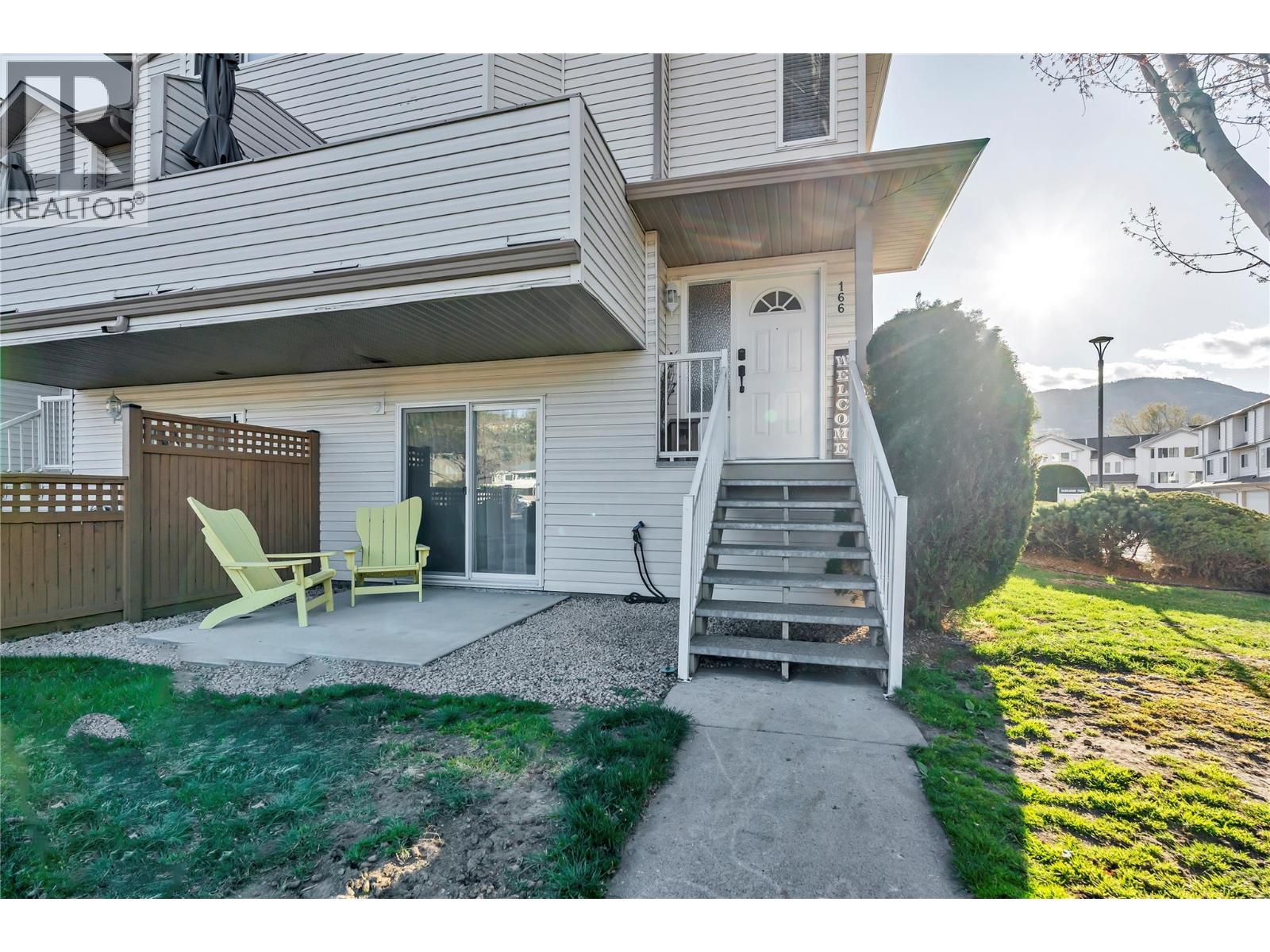 3153 Paris Street Unit# 166