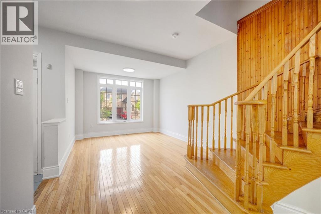 5 FRESHSPRING Drive