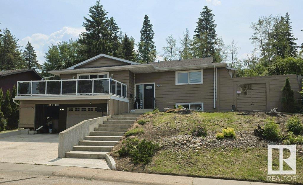 37 MANCHESTER DR