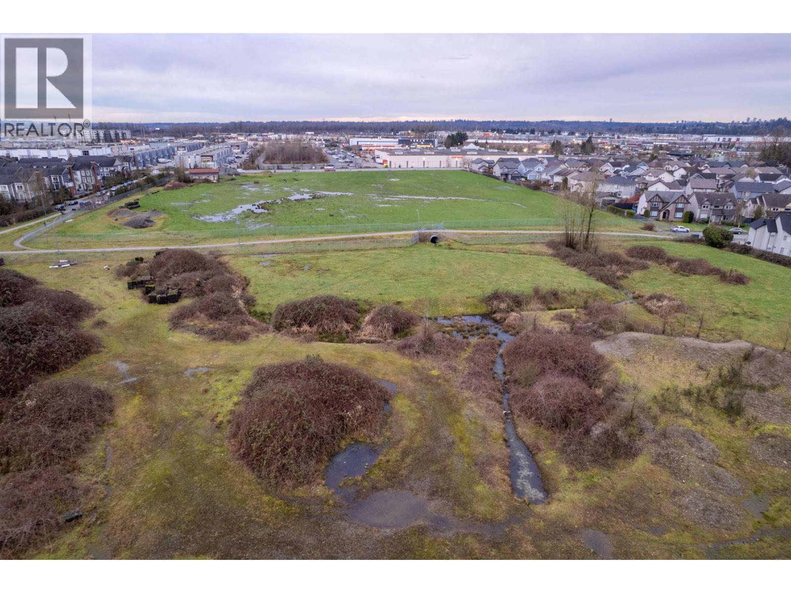 6 1108 RIVERSIDE CLOSE