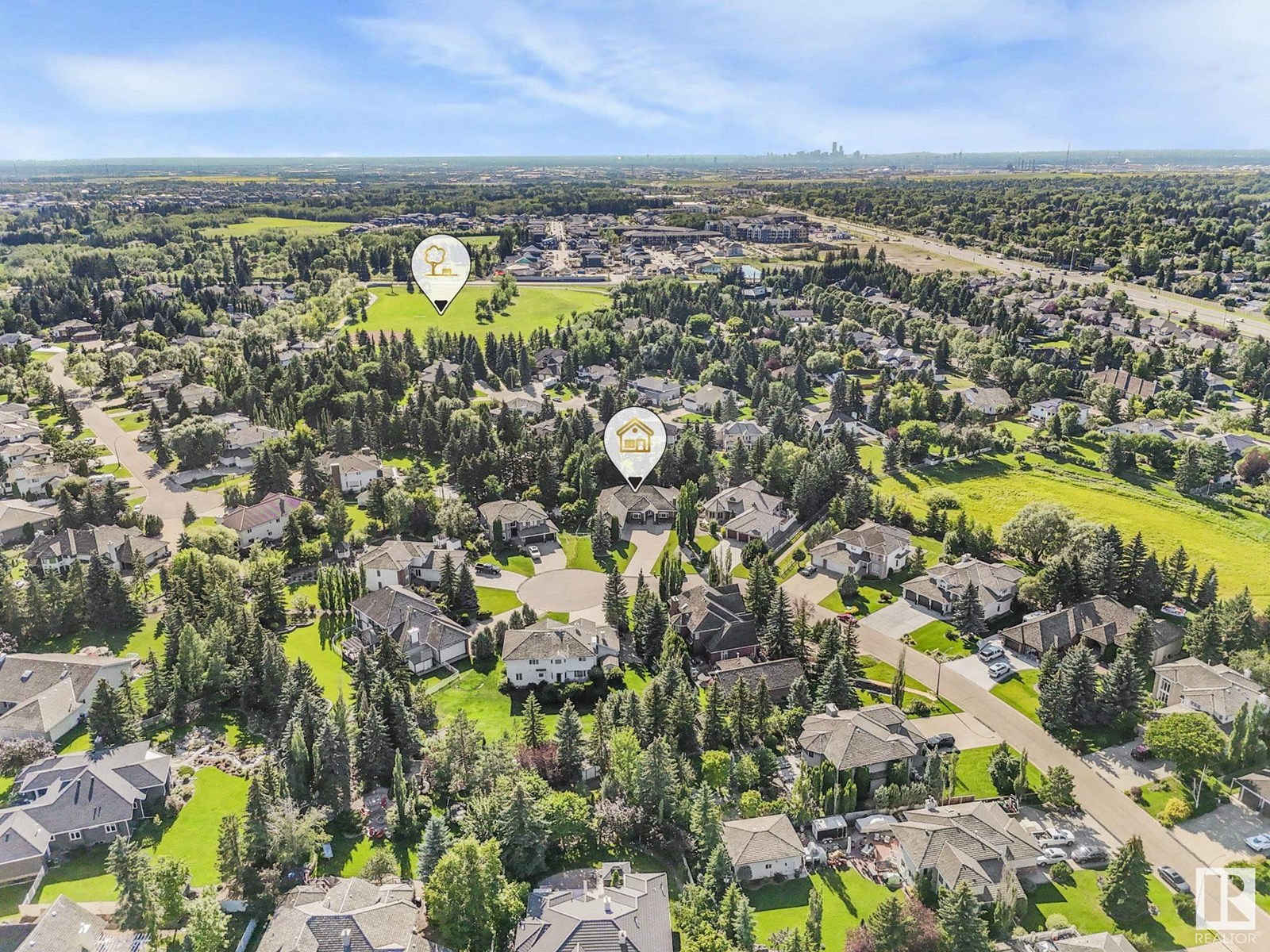 382 ESTATE DR