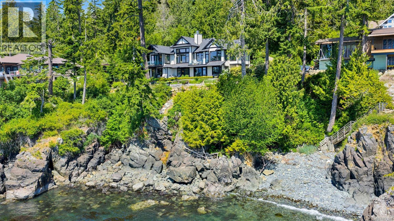 2476 Lighthouse Point Rd