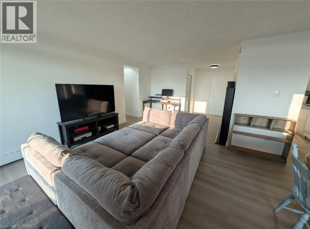 640 WEST Street Unit# 908