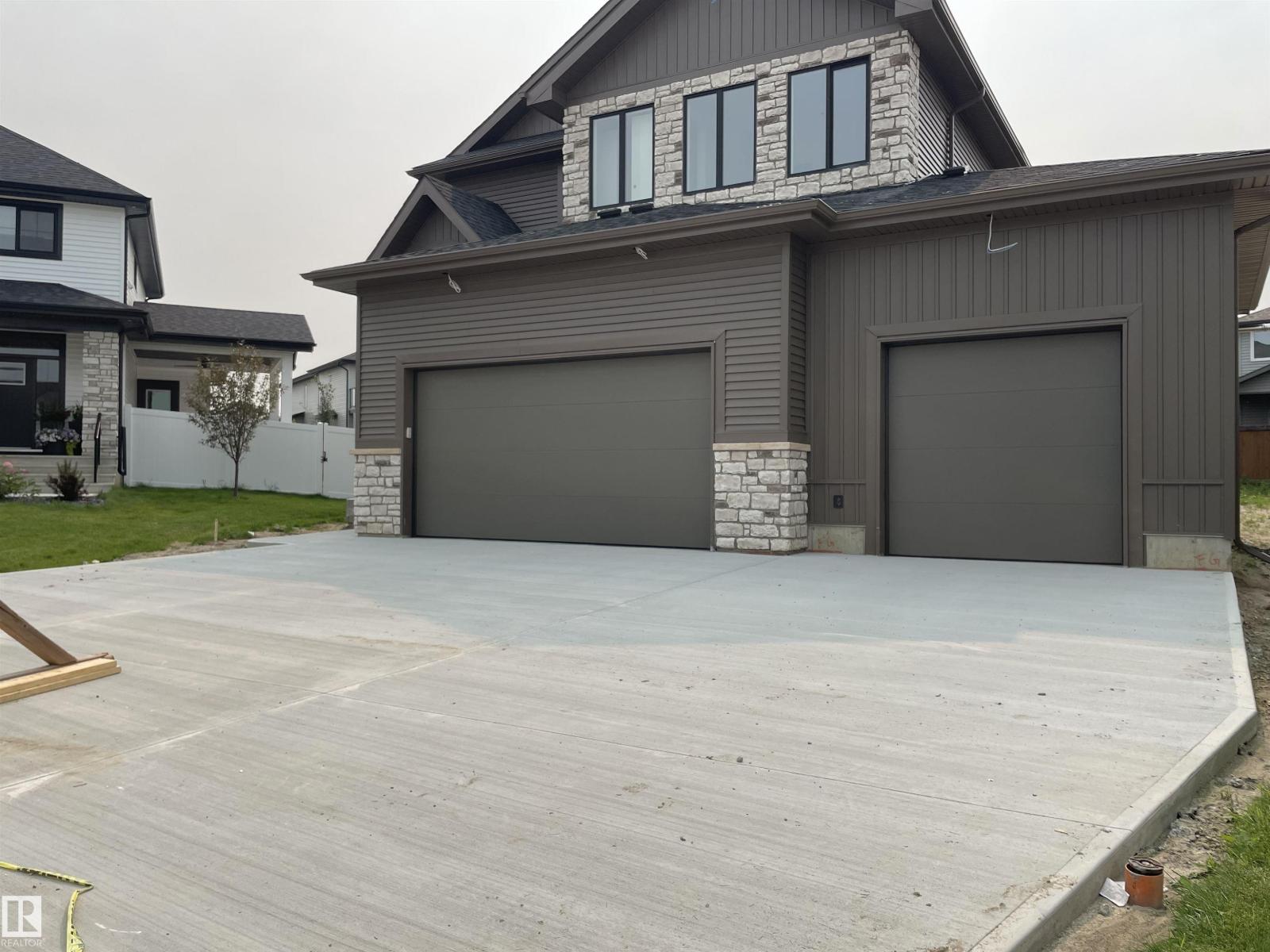 15 DARBY CR
