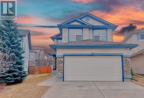 133 Panamount Court NW Calgary AB T3K5S1