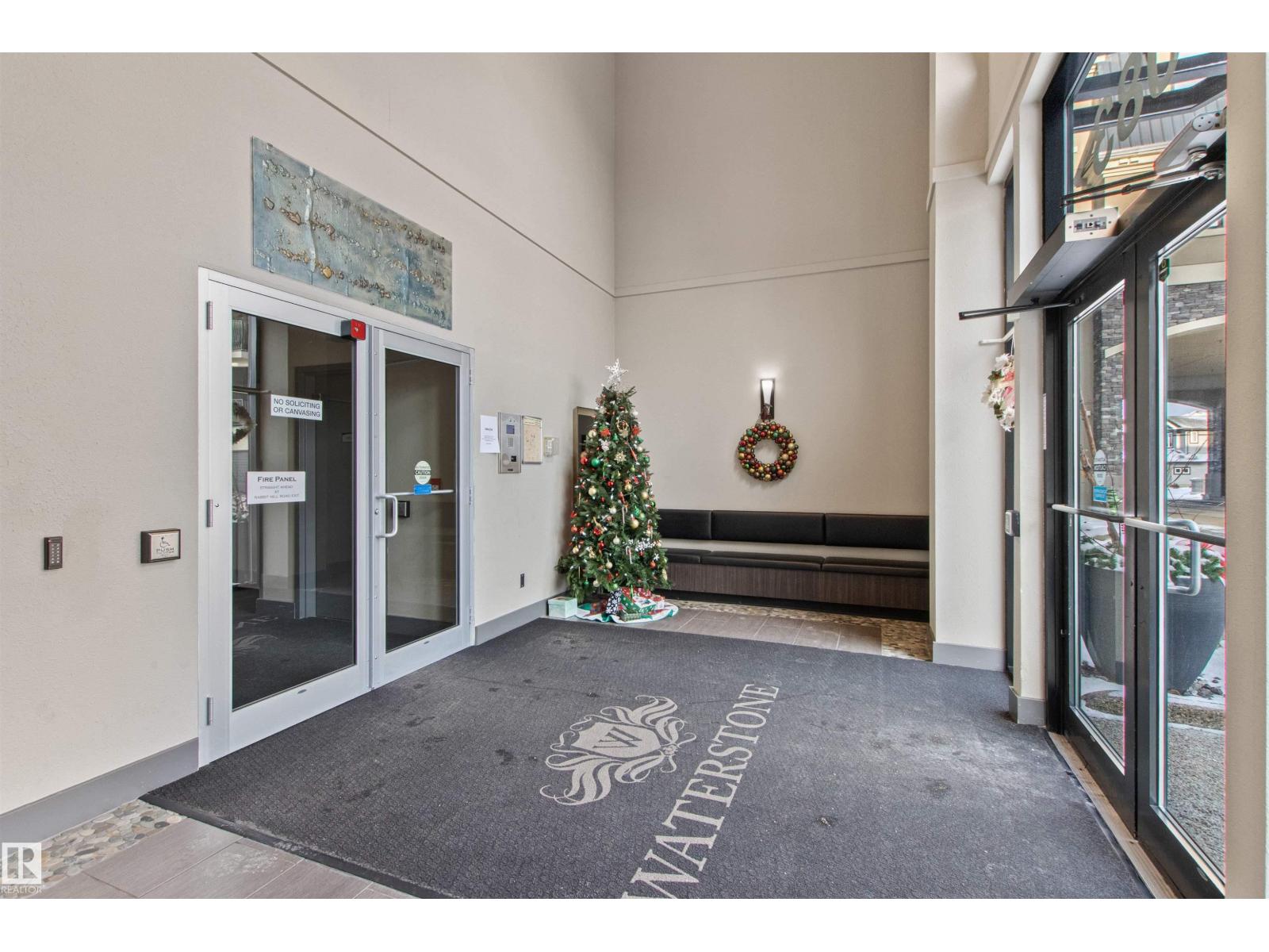 #425 6083 Maynard WY E NW