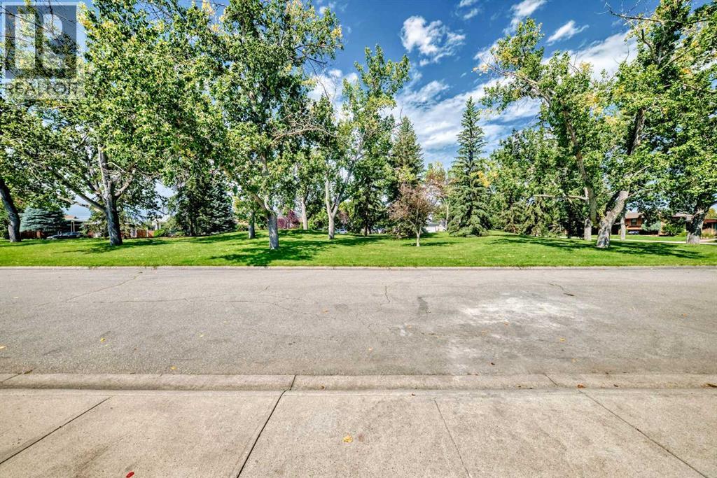 191 Lake Arrow Green SE