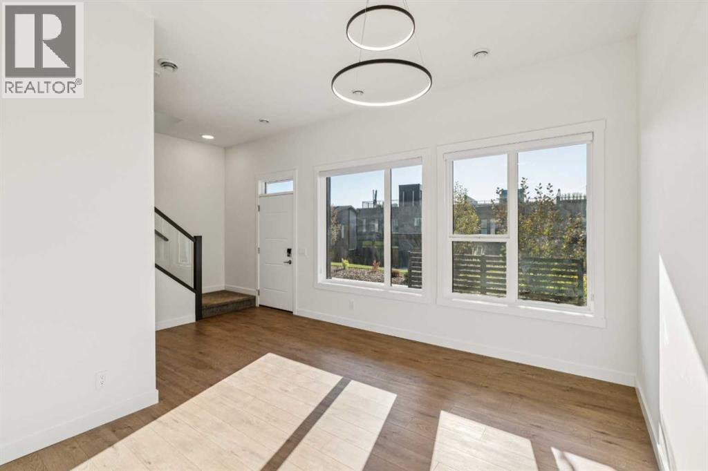 228 Sovereign Common SW