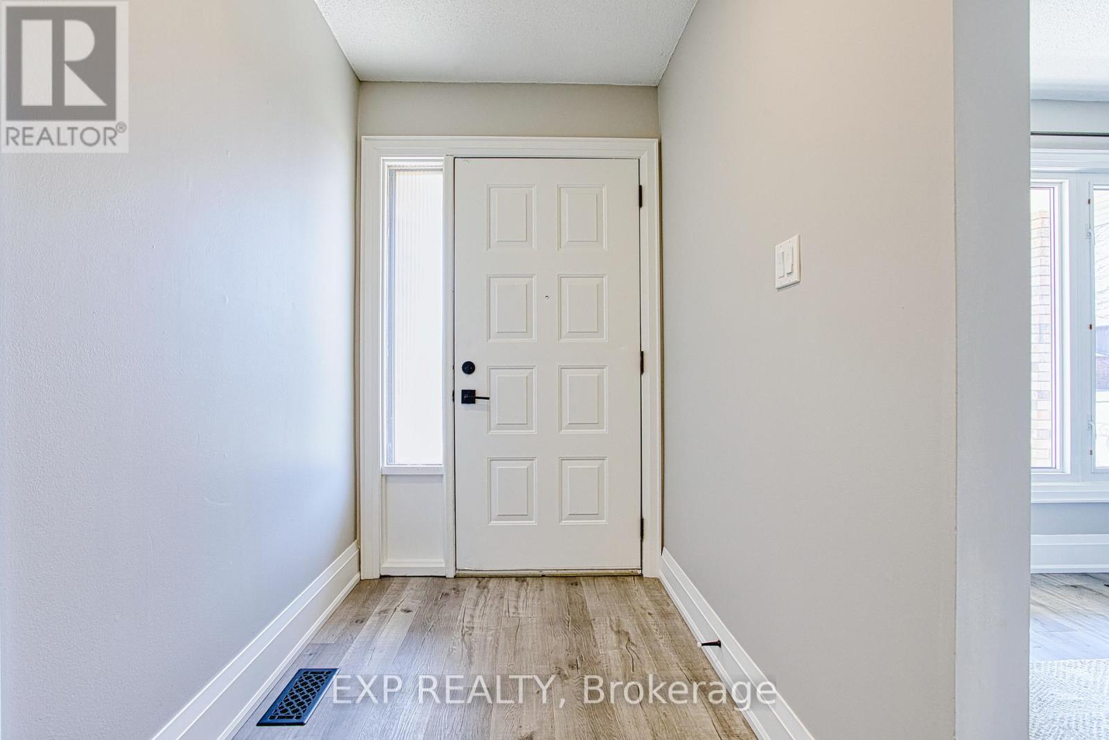 4 COLGATE COURT