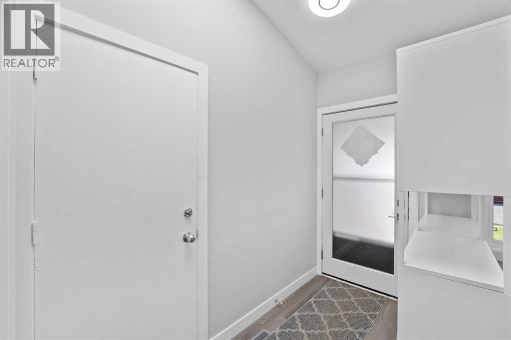 12 Cedargrove Road SW