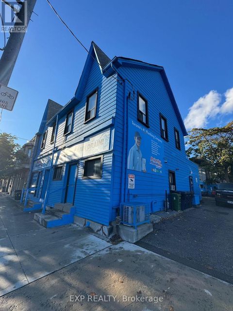2 - 1594 DUPONT STREET Toronto (Dovercourt-Wallace Emerson-Junction) ON M6P3S7