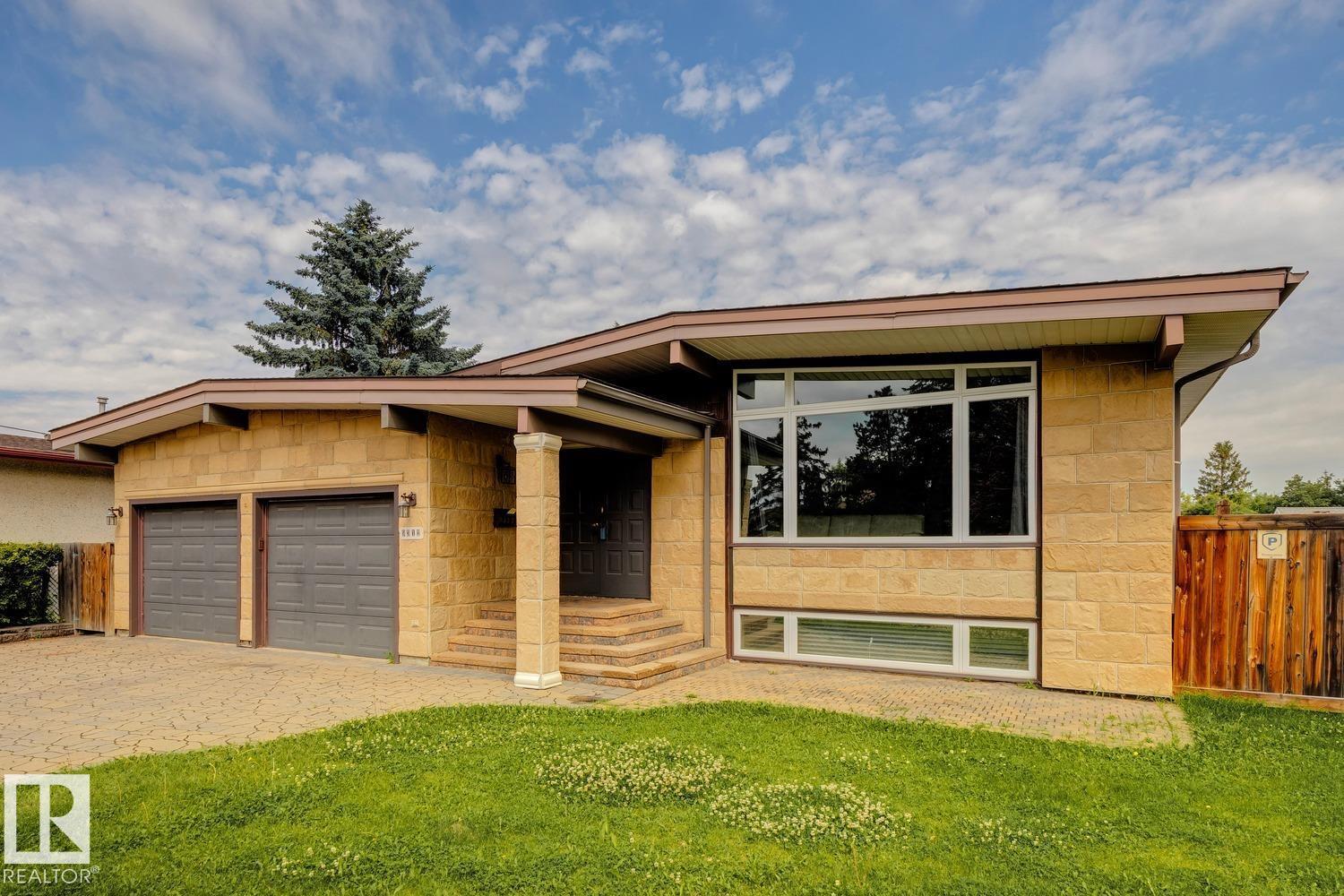 9312 151 AV NW