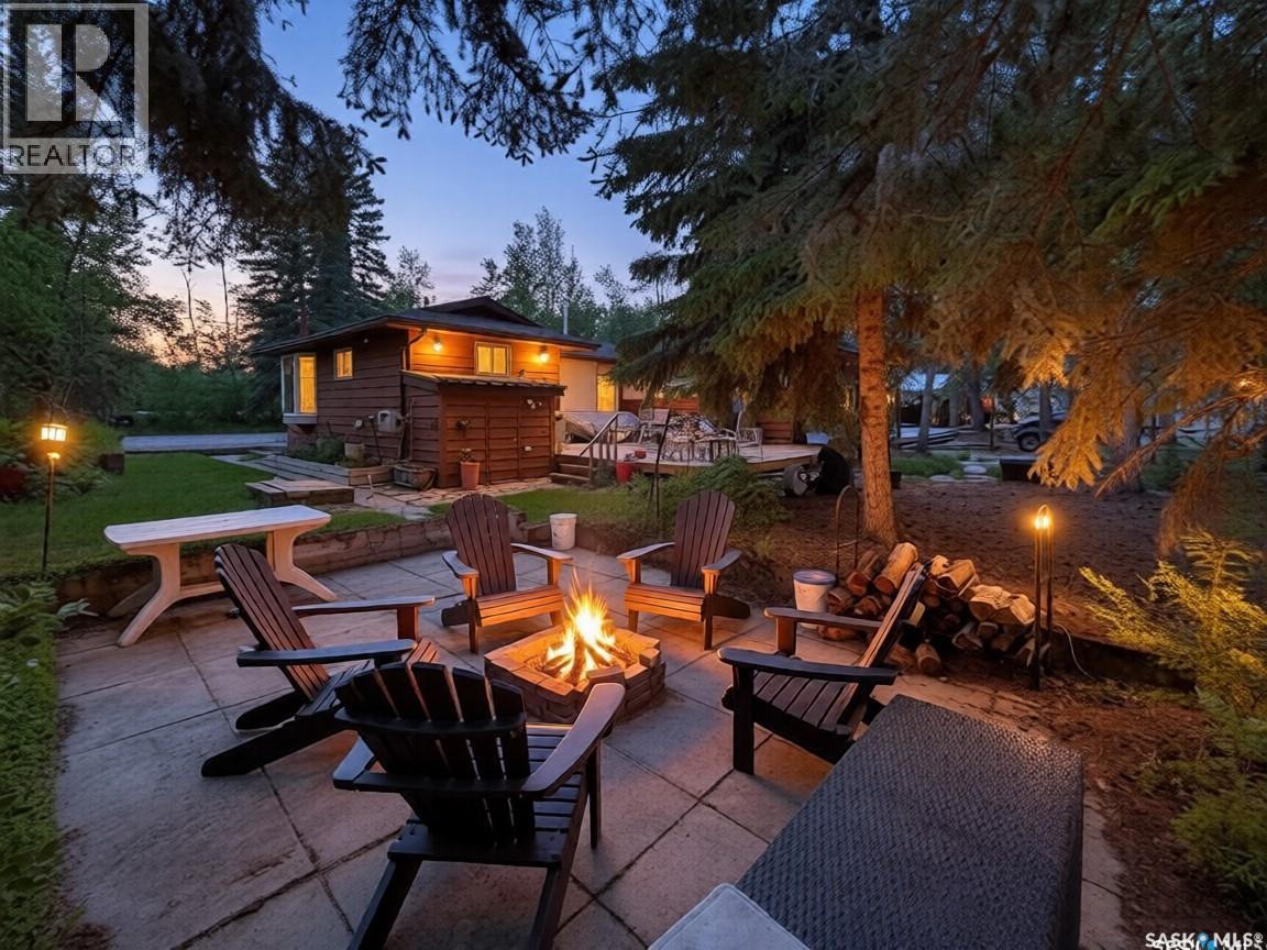 26 Lakeshore DRIVE
