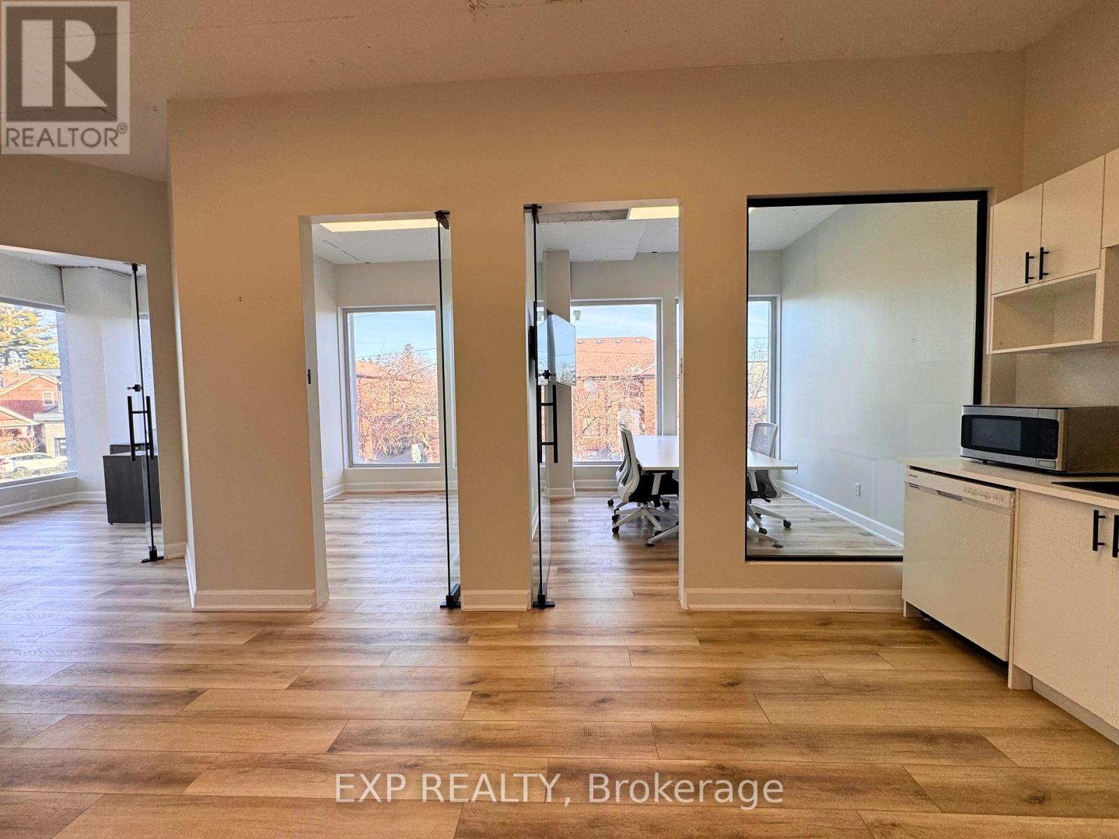 212 - 230 LAKESHORE ROAD E