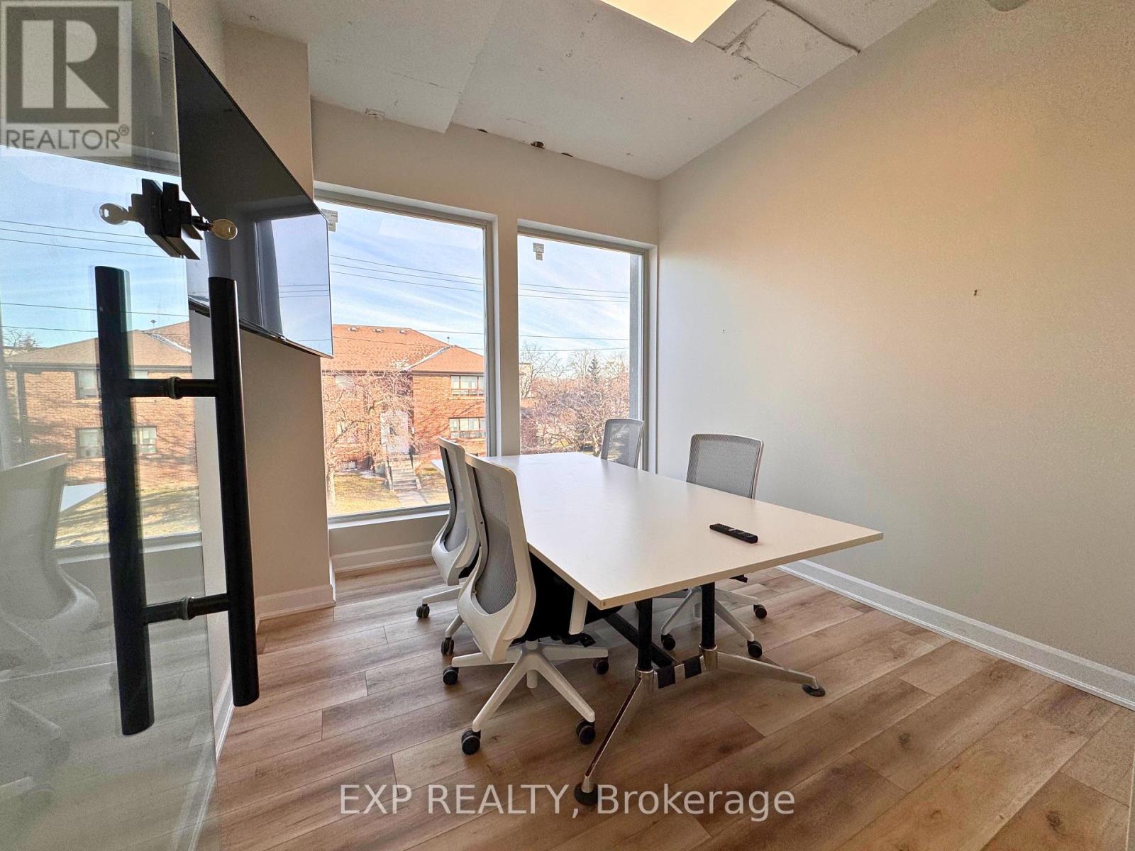 212 - 230 LAKESHORE ROAD E