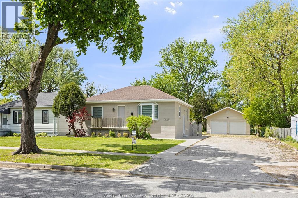 1073 JEFFERSON