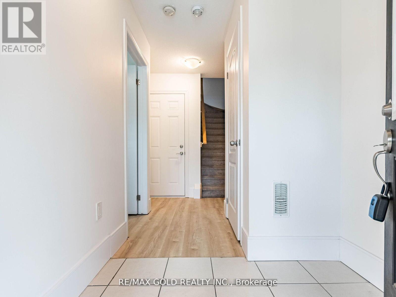 436 LINDEN DRIVE