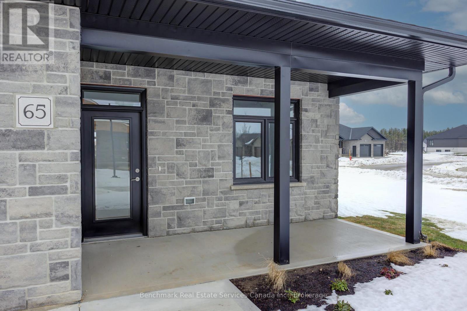 65 CAVALIER CRESCENT